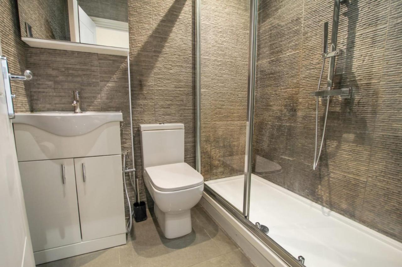 Rare Gem Close To Transport Links Appartement Londres