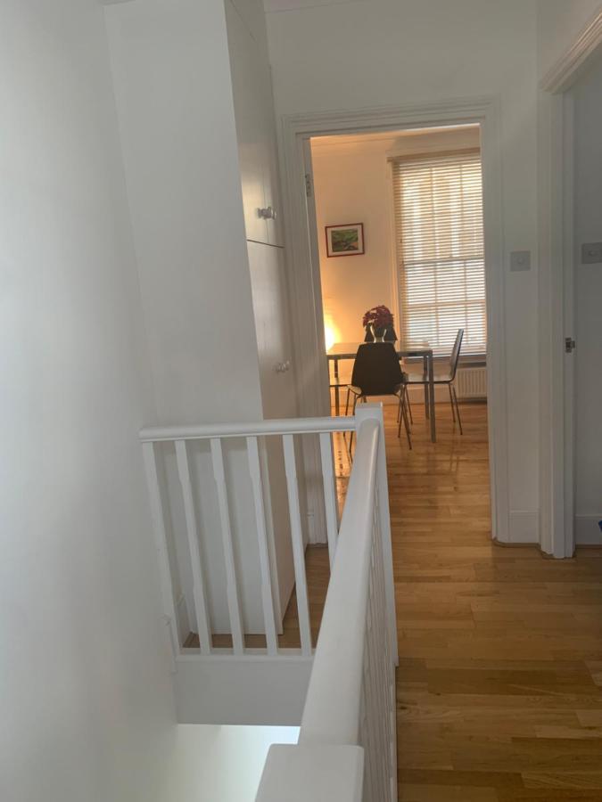 Beautiful One Bedroom Flat In The Heart Of Notting Hill Gate