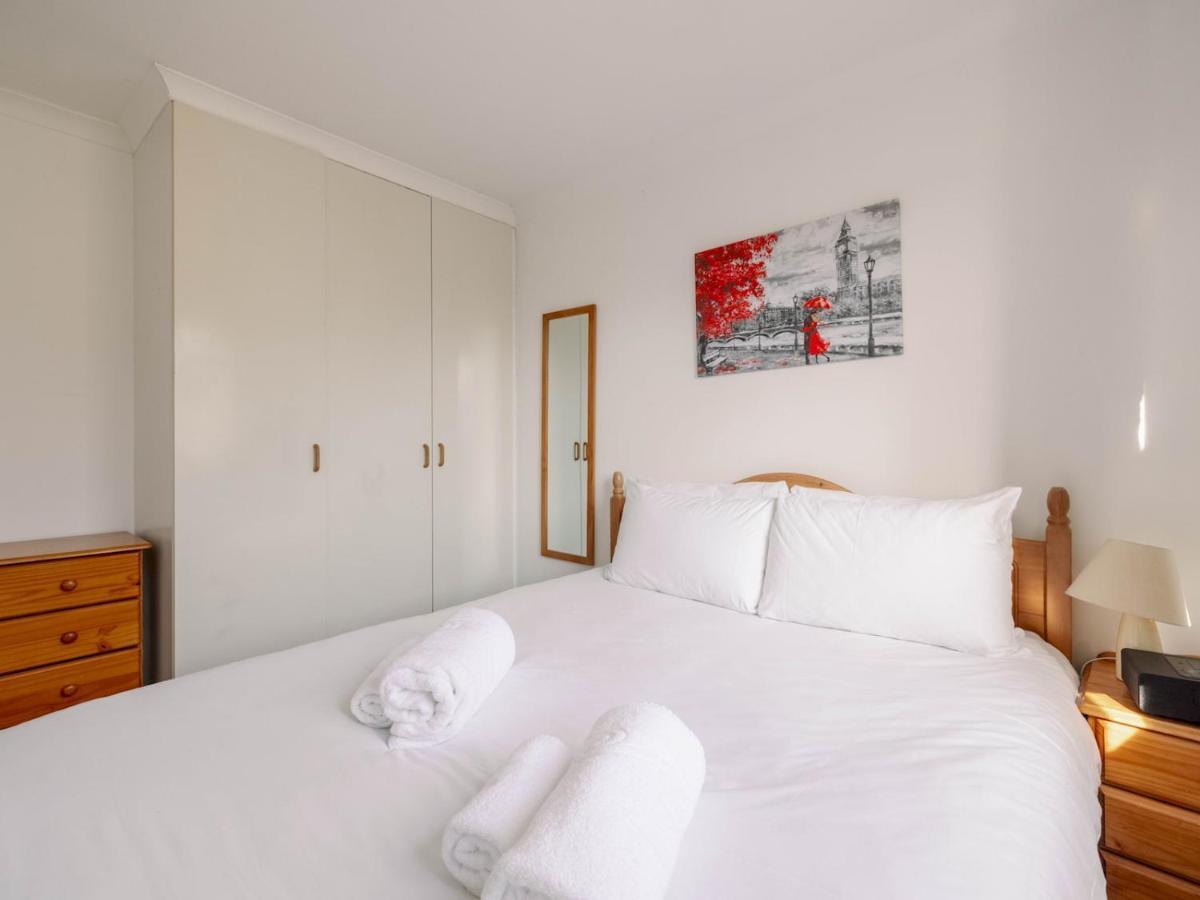Sunny Maisonette With Views Over Canary Wharf, * Londres