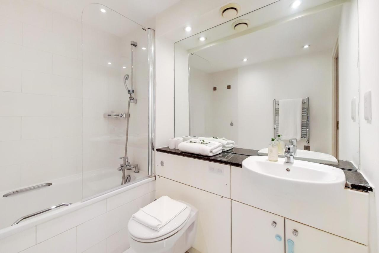 Appartement Free Parking - Two Bed By Docklands *