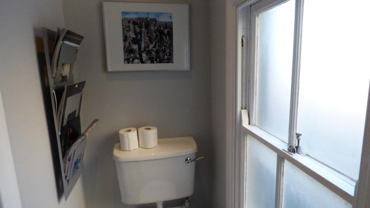 Trendy 2 Bedroom In Vibrant Shoreditch, Zone 1 Free Wifi - Sleeps 4+2 *