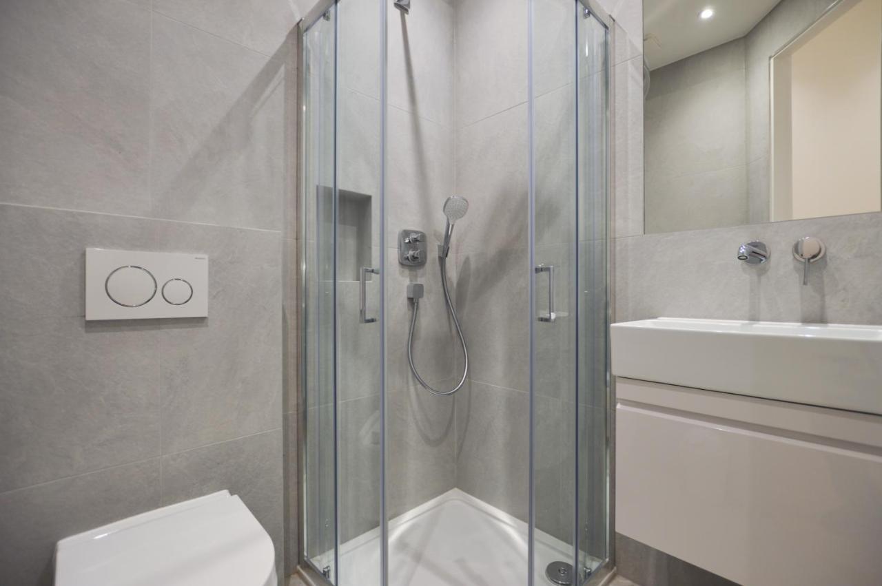 Shepherds Bush Serviced By Concept