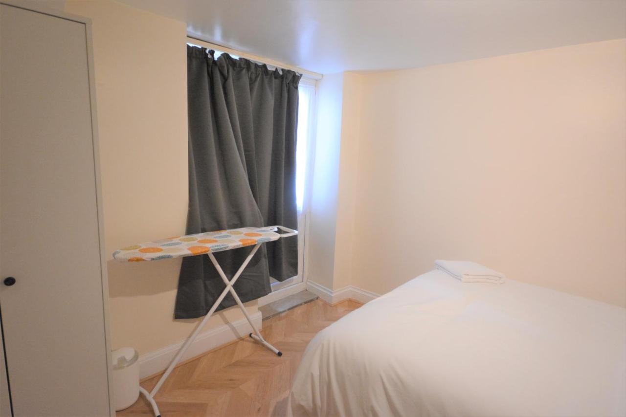 Modern One Bedroom Apartamento