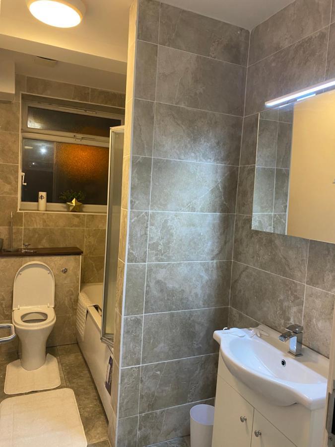 Lovely 2bed In Location *