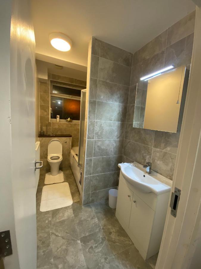Lovely 2bed In Location Apartamento