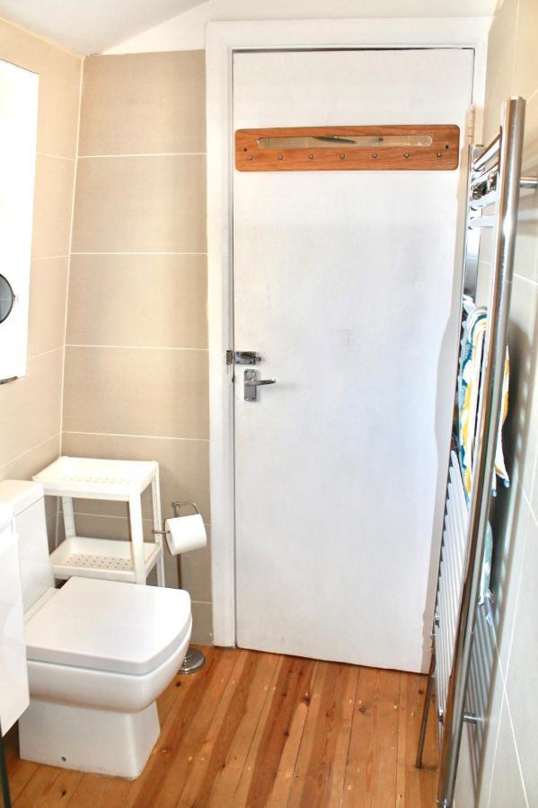 Vintage Styled House Central Camden London