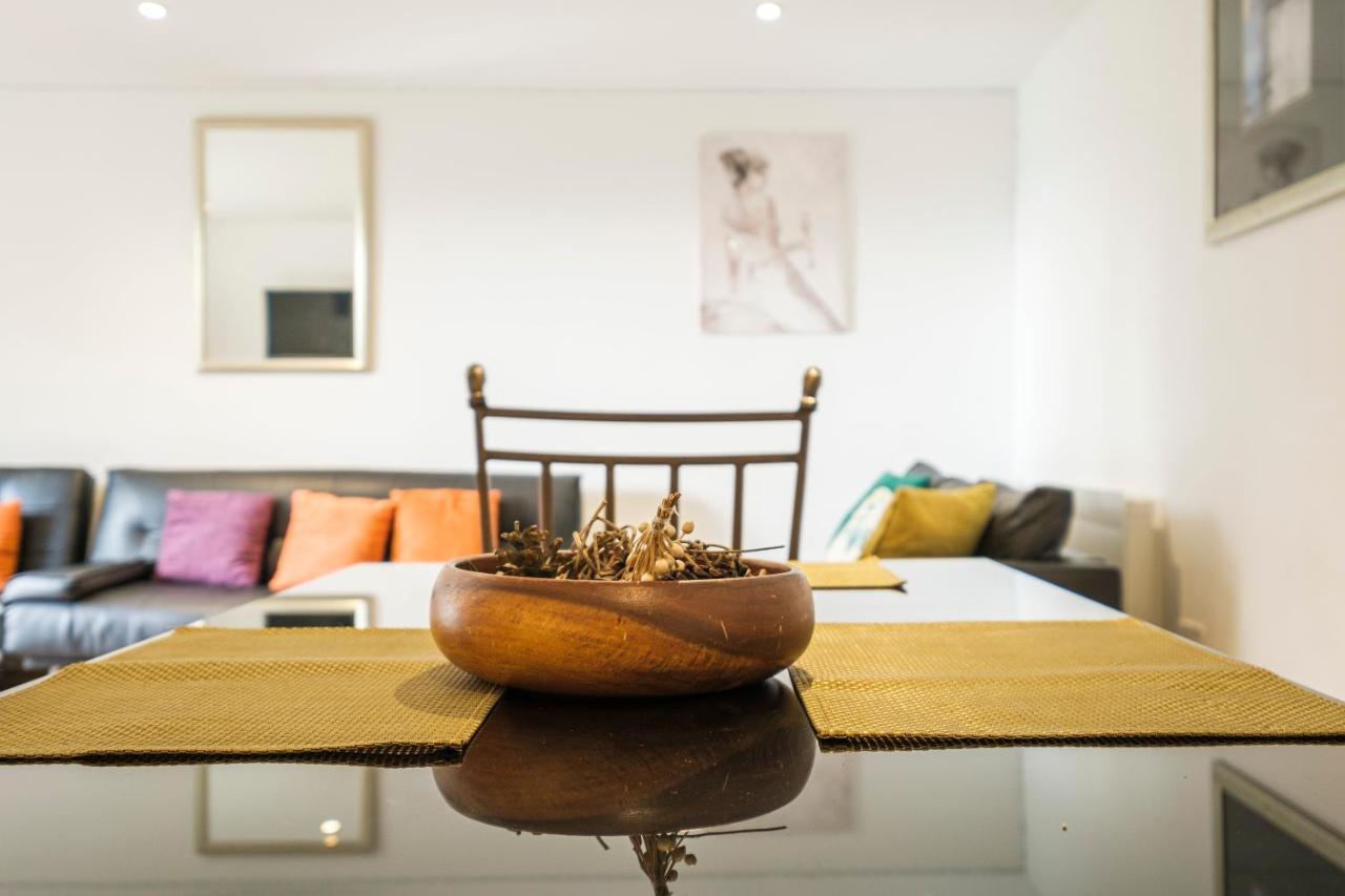 Canary Wharf/docklands/excel Spacious Apt E14 Londres