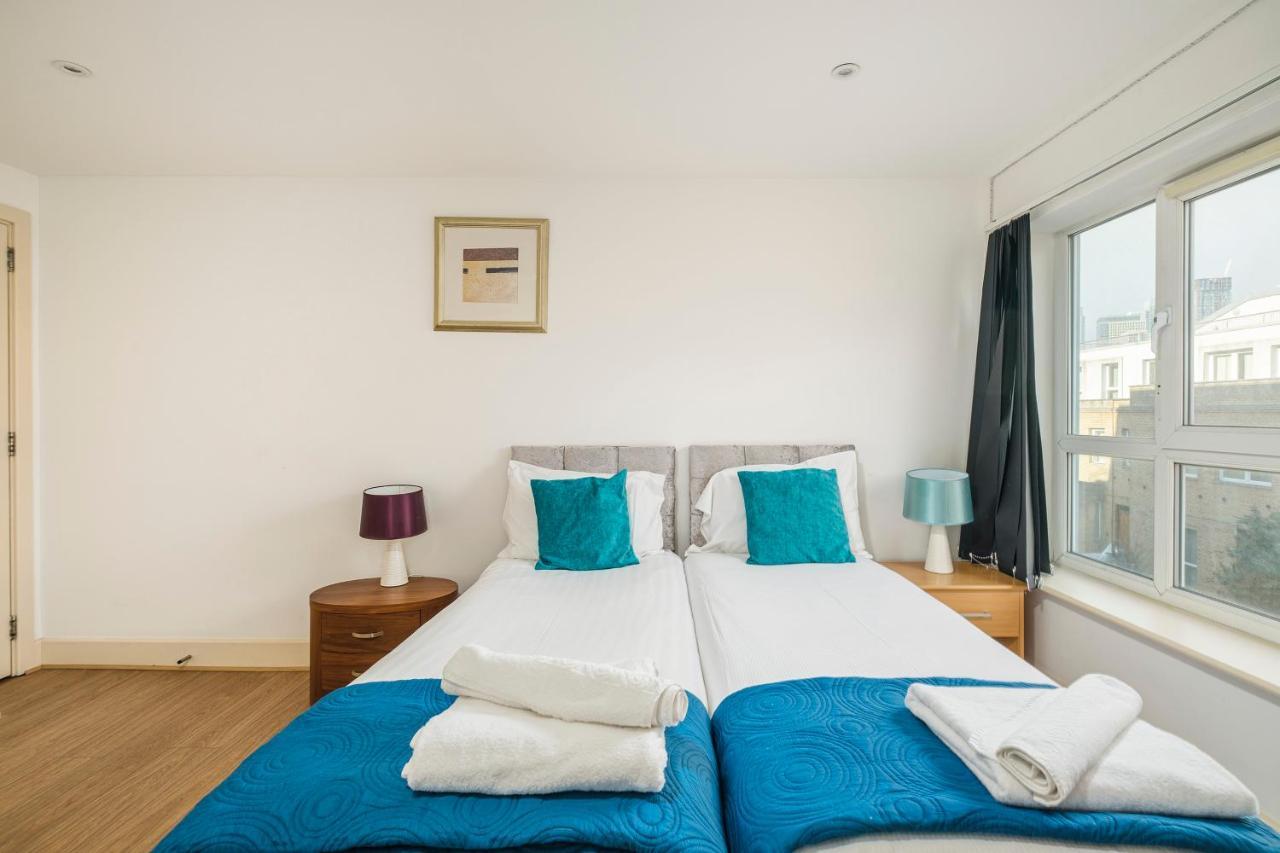 Canary Wharf/docklands/excel Spacious Apt E14 * Londres