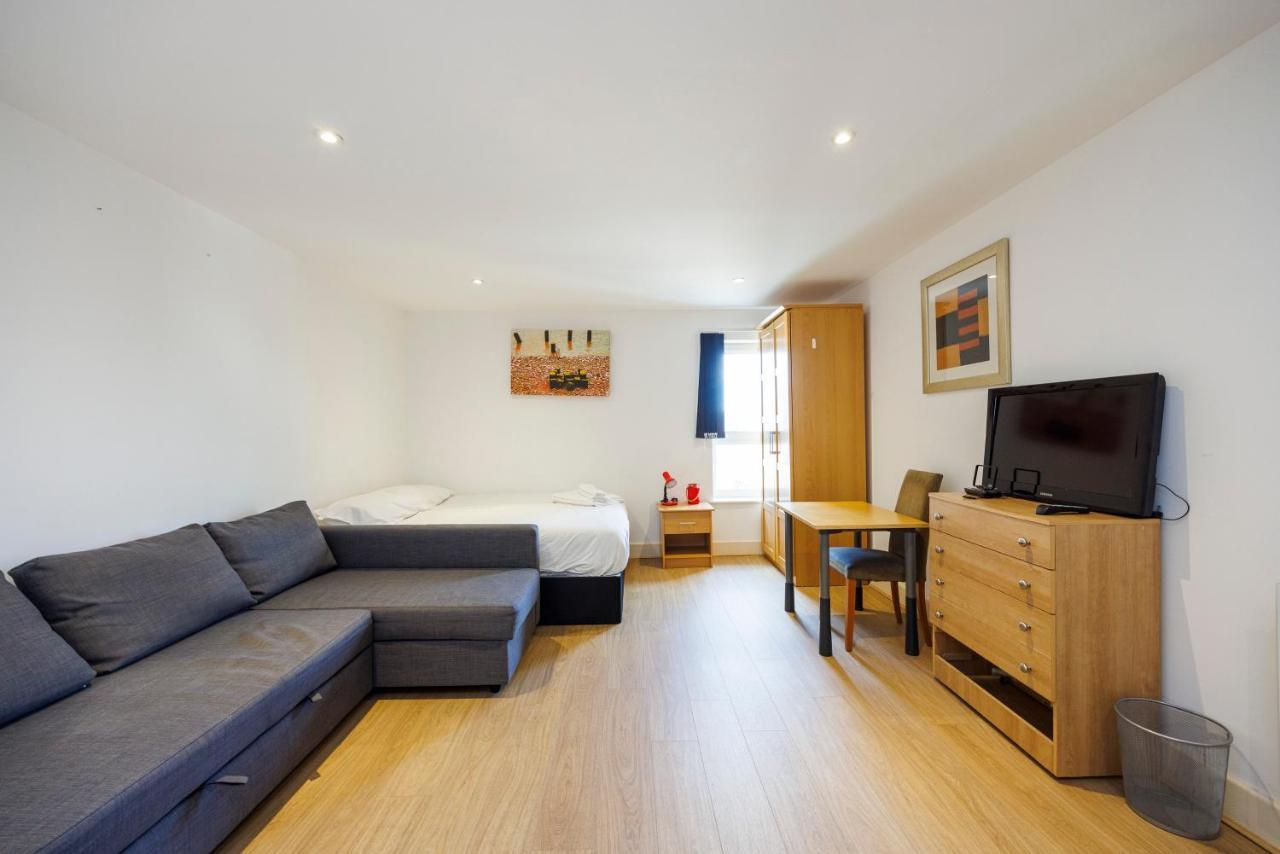 Canary Wharf/docklands/excel Spacious Apt E14