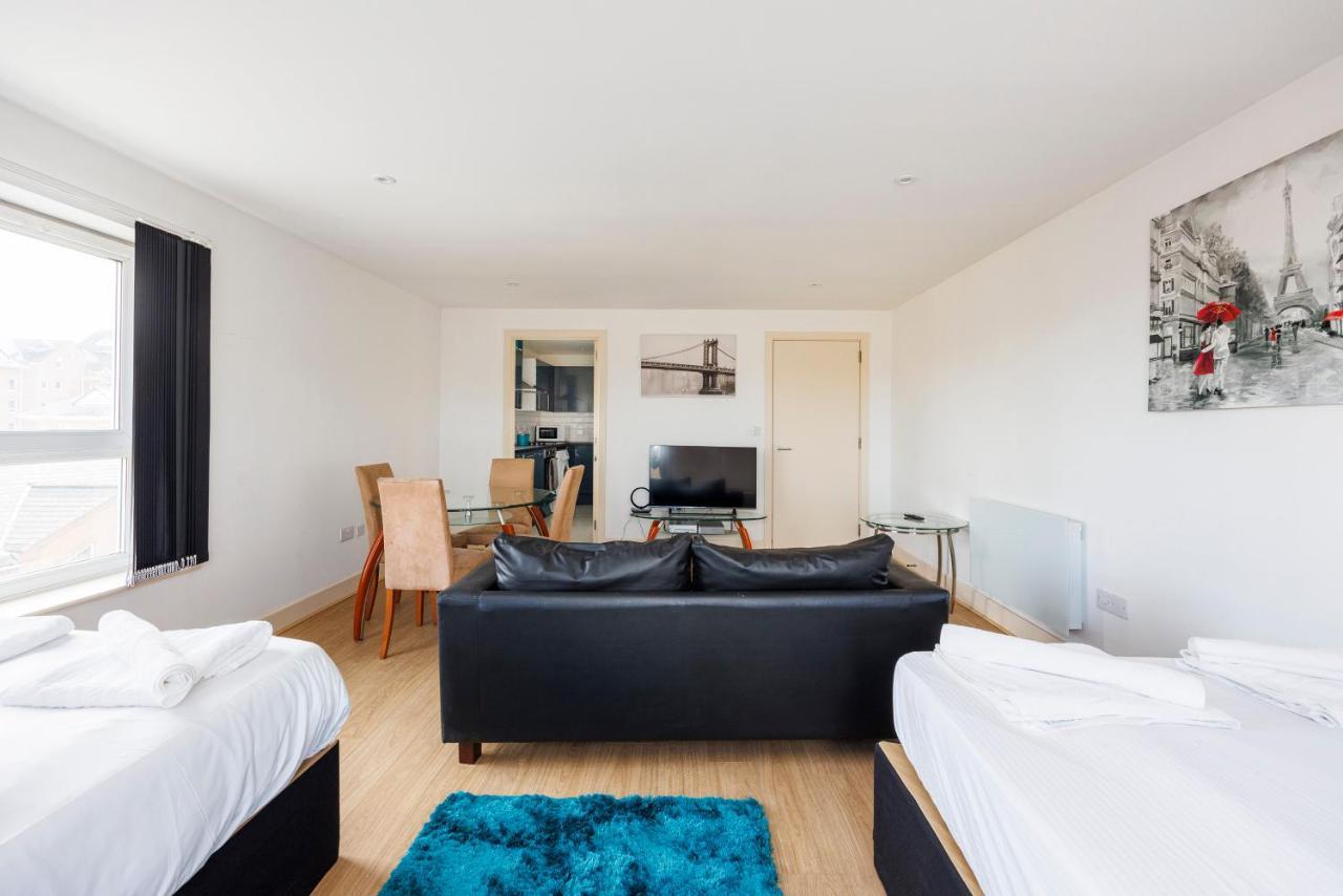 Canary Wharf/docklands/excel Spacious Apt E14 * Londres