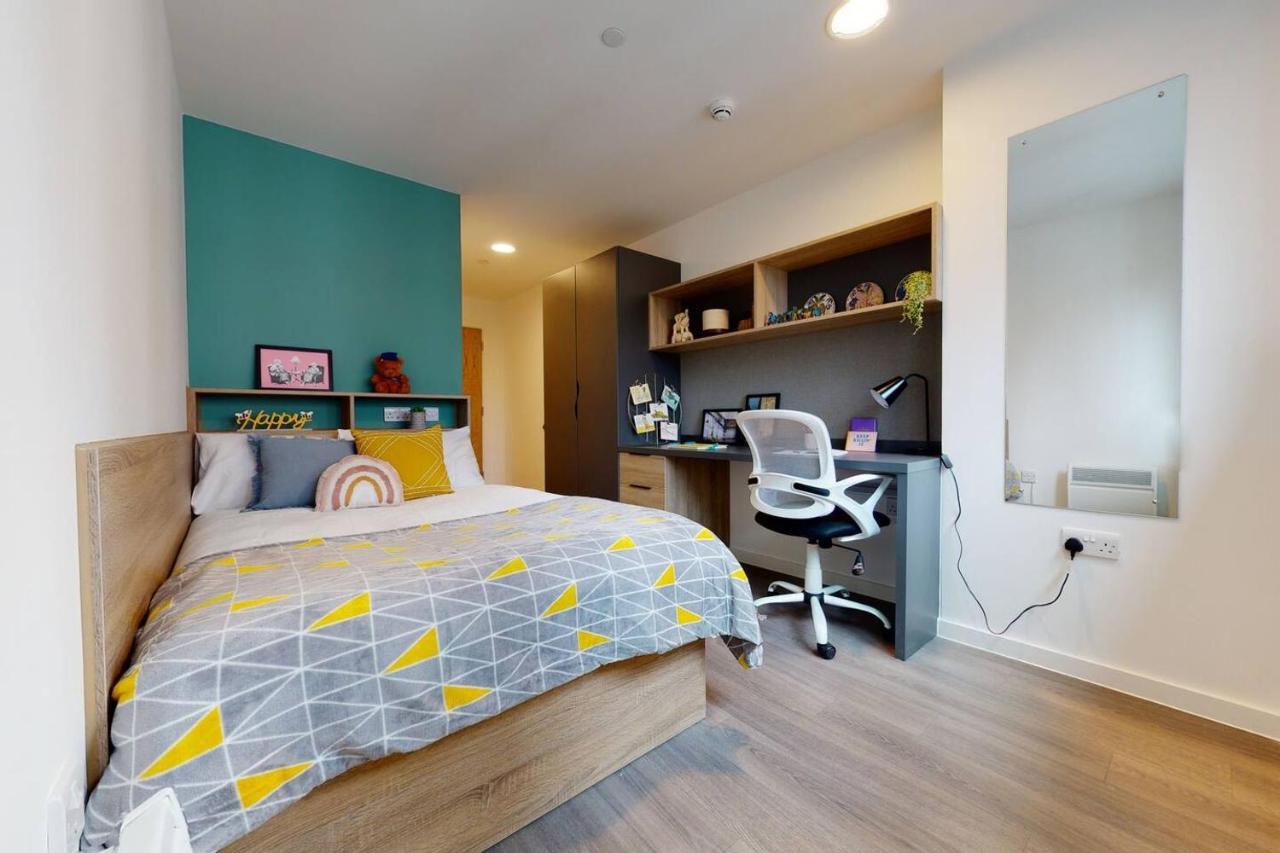 Studios And Cozy Ensuites With Shared Kitchen At Canvas Wembley Apartments * Londres