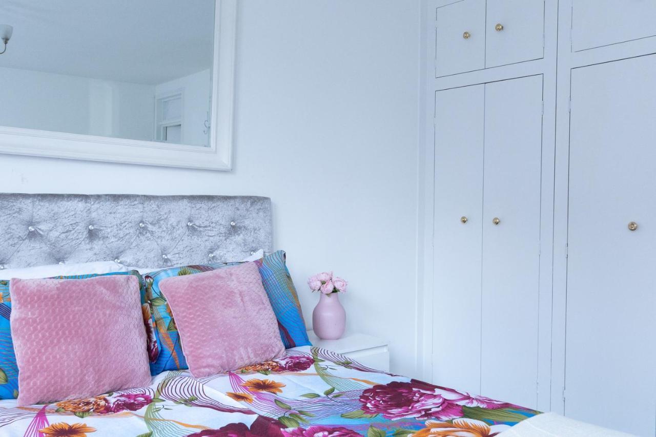 Casa de férias Gorgeous 4 Bedroom 5 Bathrooms House In Marble Arch, Near Oxford Street Londres