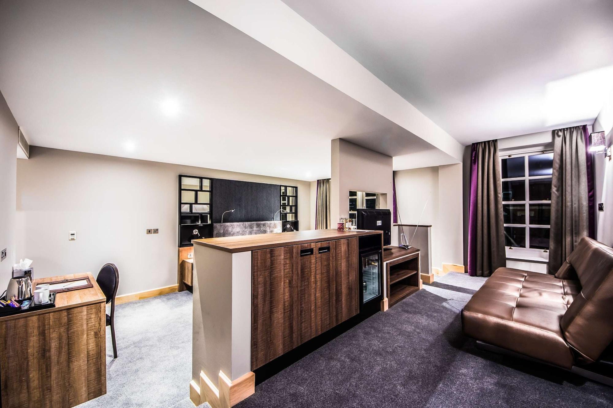 Courthouse Hotel 5*