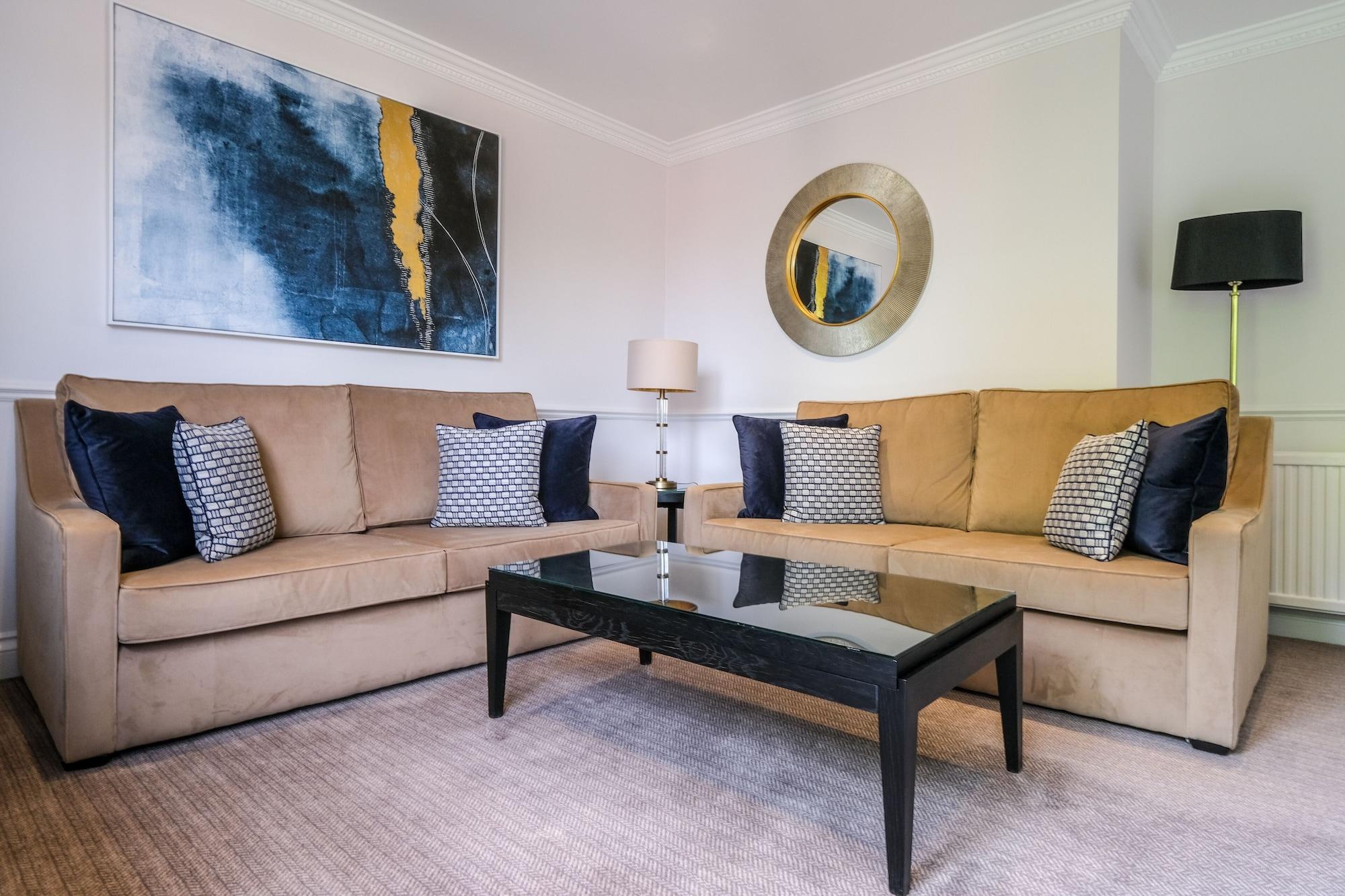 Collingham Serviced Aparthotel