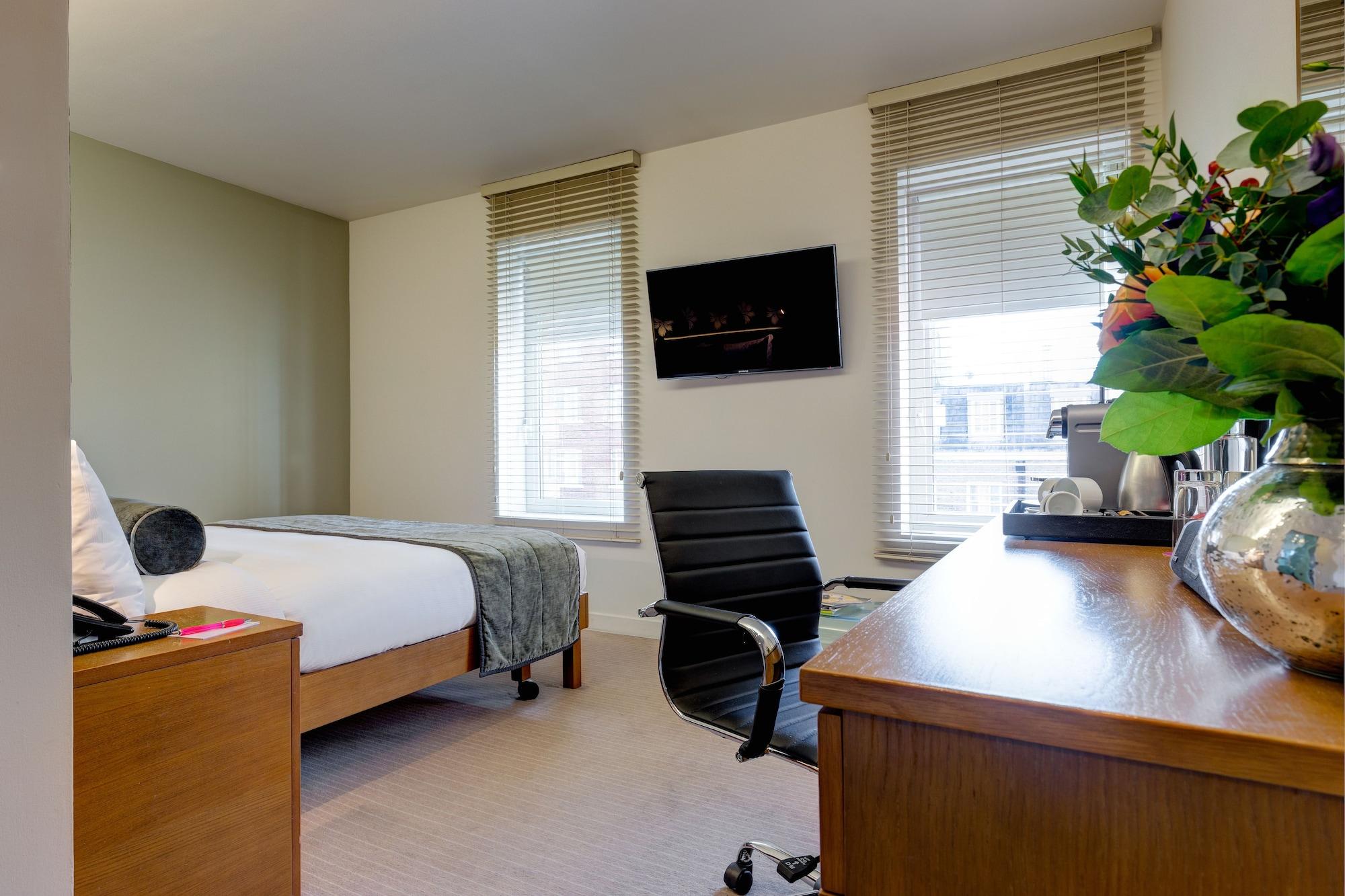 Hotel The Memoir Club, Formerly Ambassadors Bloomsbury 4*