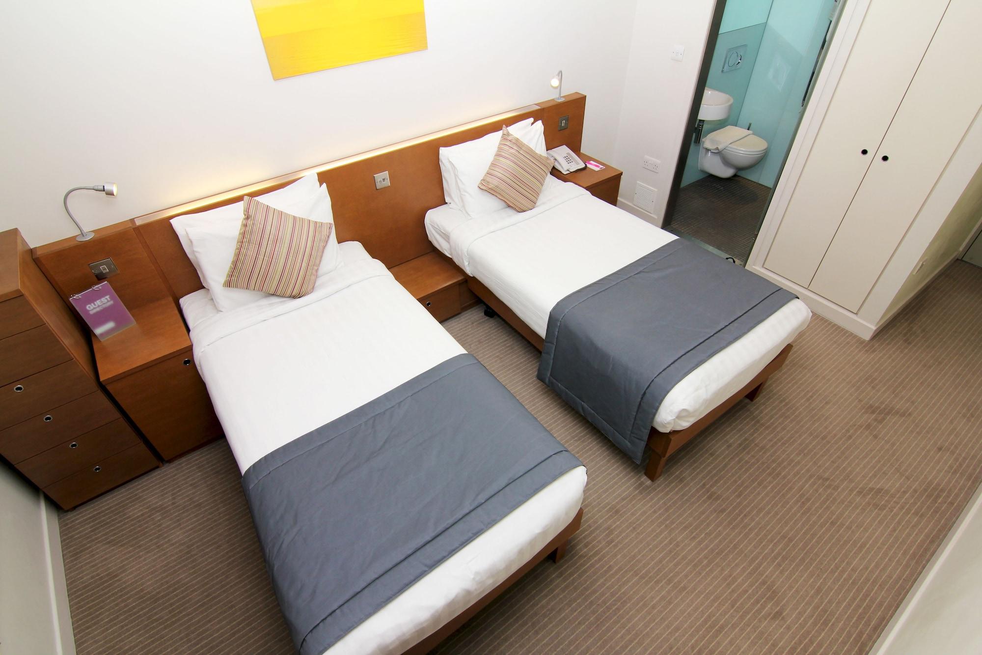 Hotel The Memoir Club, Formerly Ambassadors Bloomsbury Londen