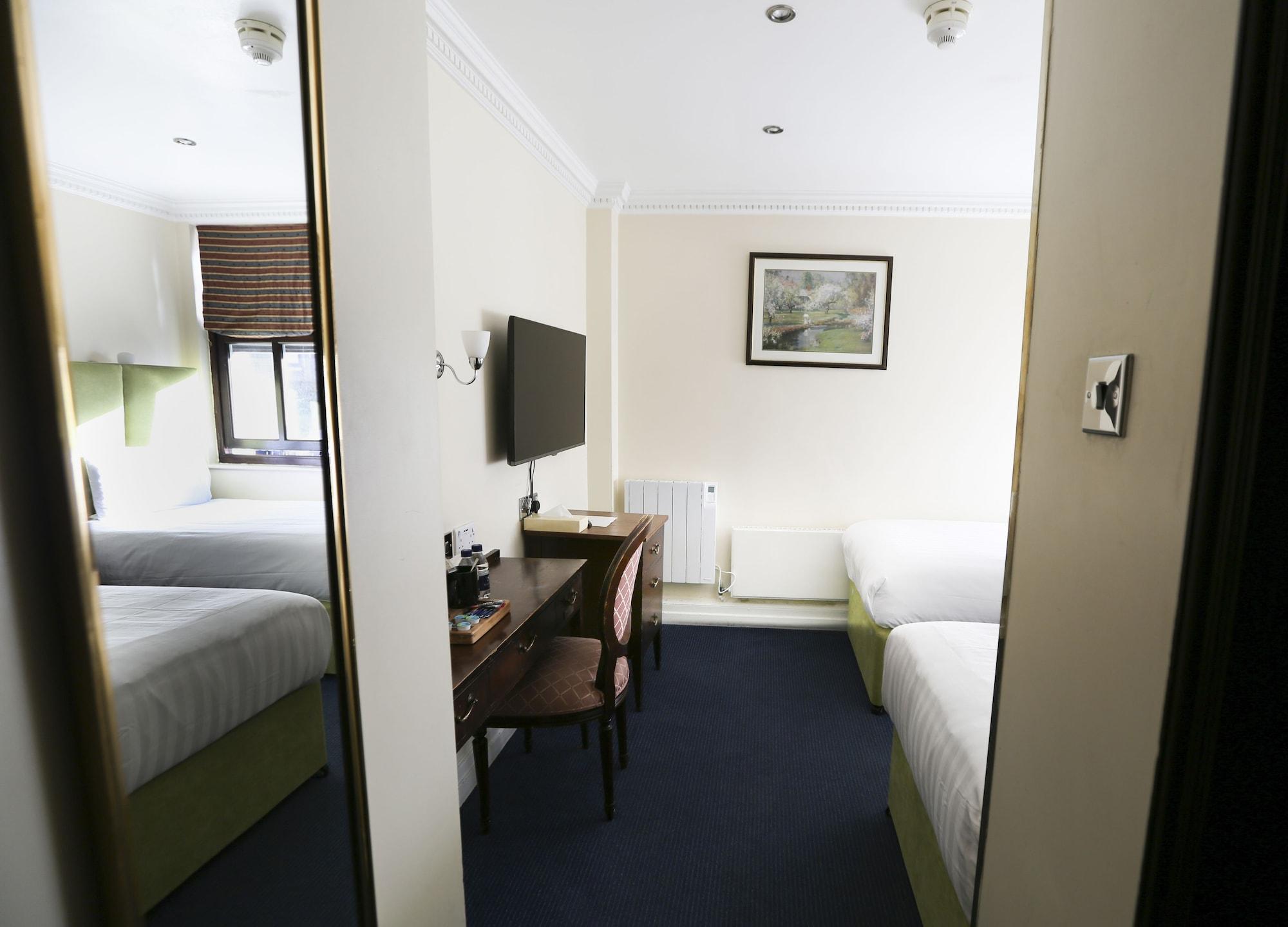 Hotel Cheshire Central