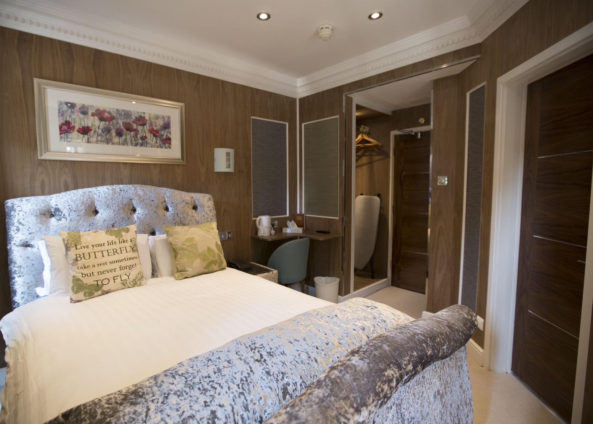 Hotel Cheshire Central