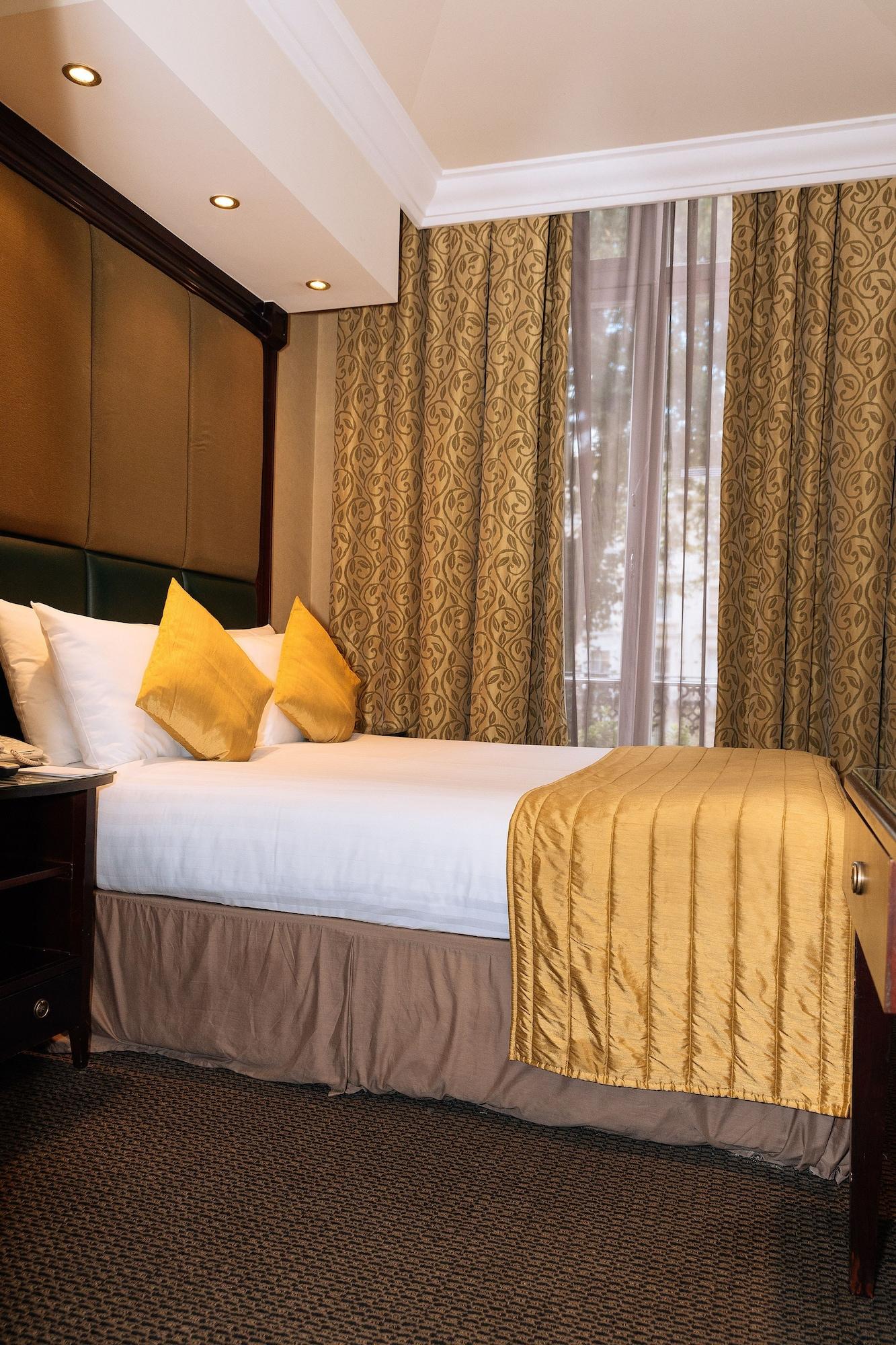 The Premier Notting Hill 4*