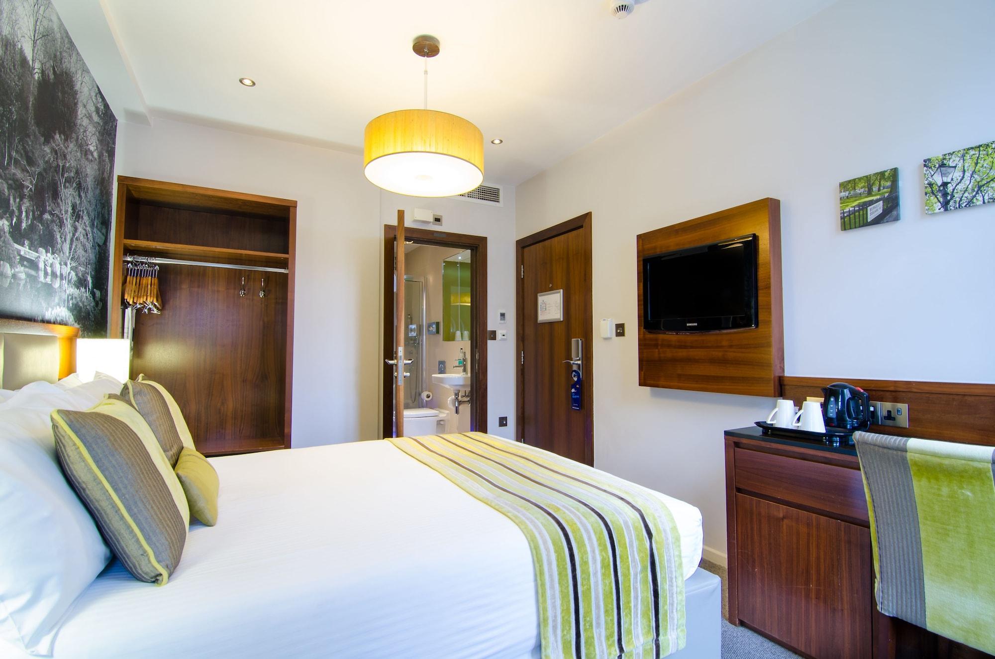 Seraphine Kensington Olympia 4*