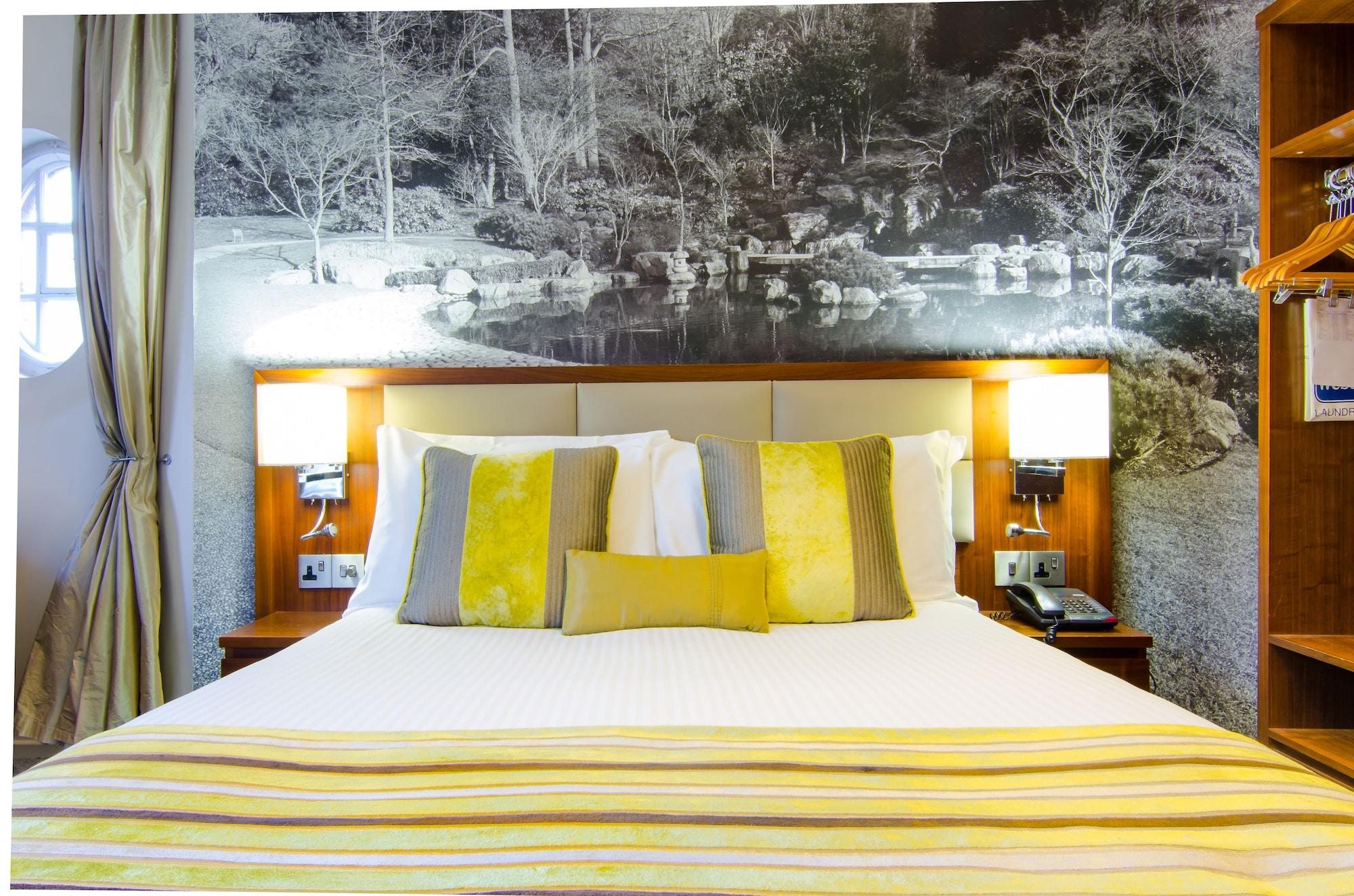 Seraphine Kensington Olympia 4*