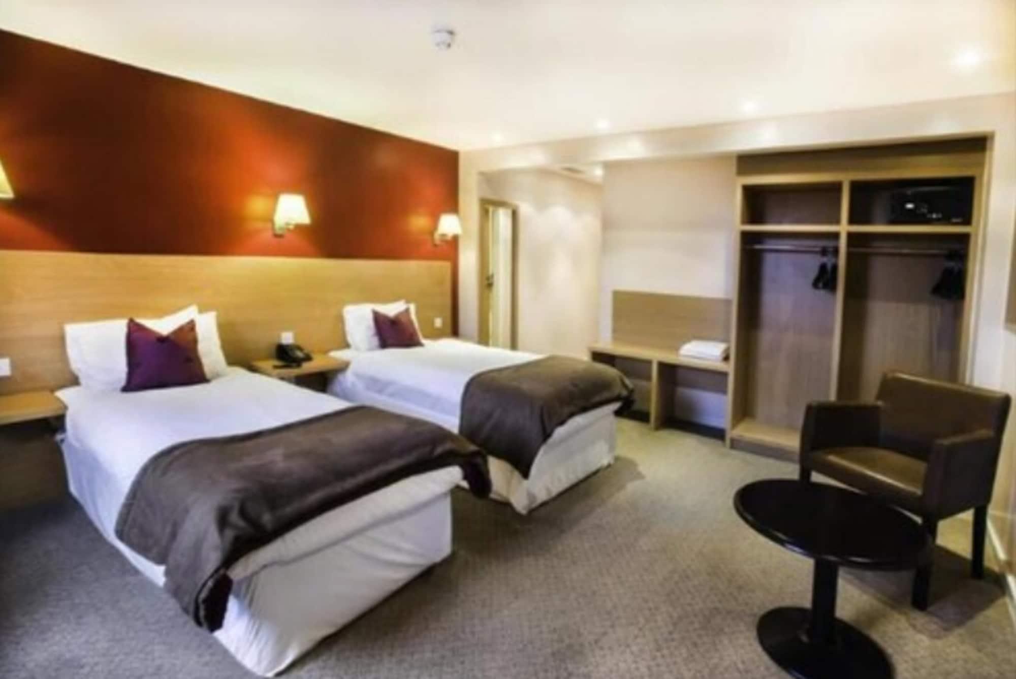Oyo Luton Hotel