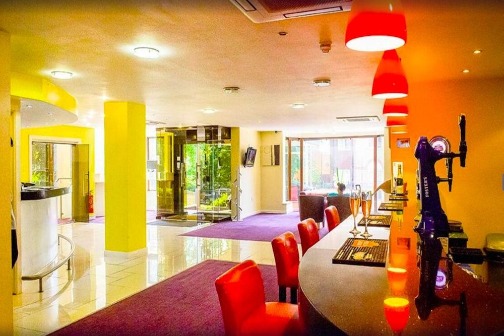Hotel Oyo Luton Londres