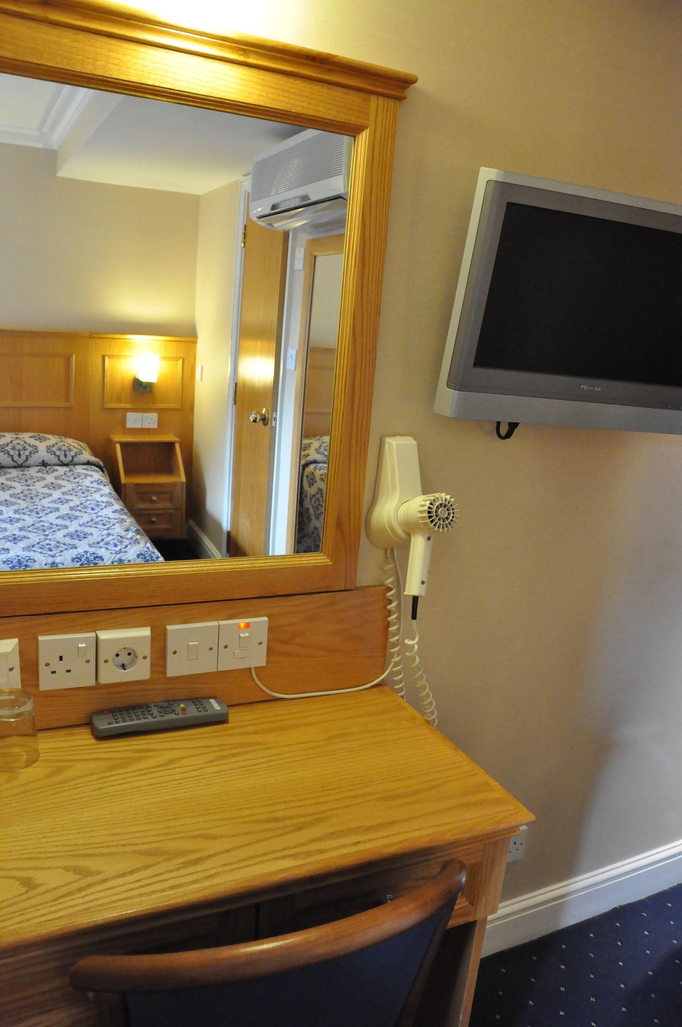 Olympic House Hotel