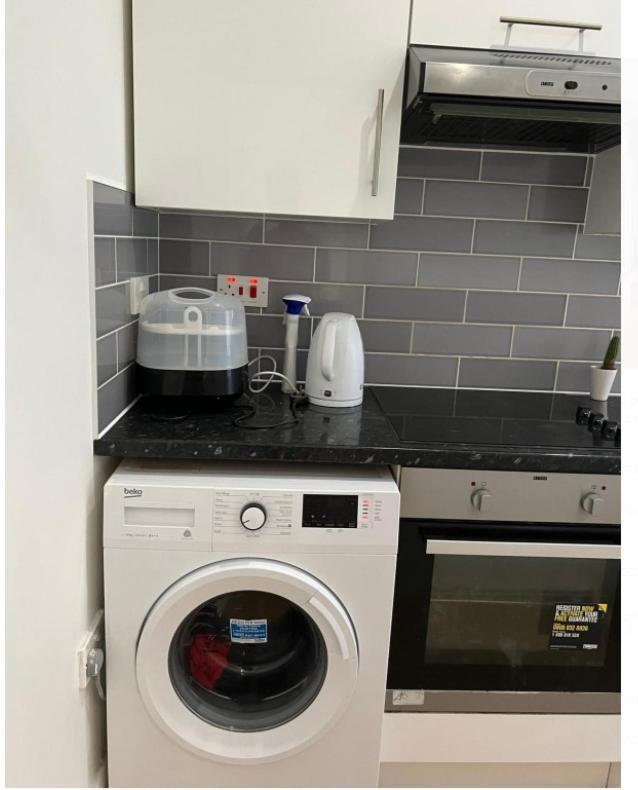Apartment Wembley Apartment - 33 Oakington Manor Dr Ha9 6Lu
