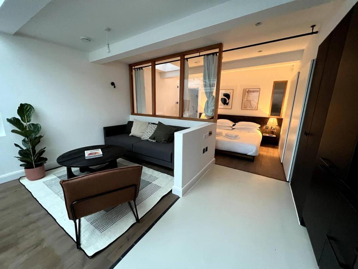 Design Led 1 Bed In Cosmopolitan Queens Park Apartamento *