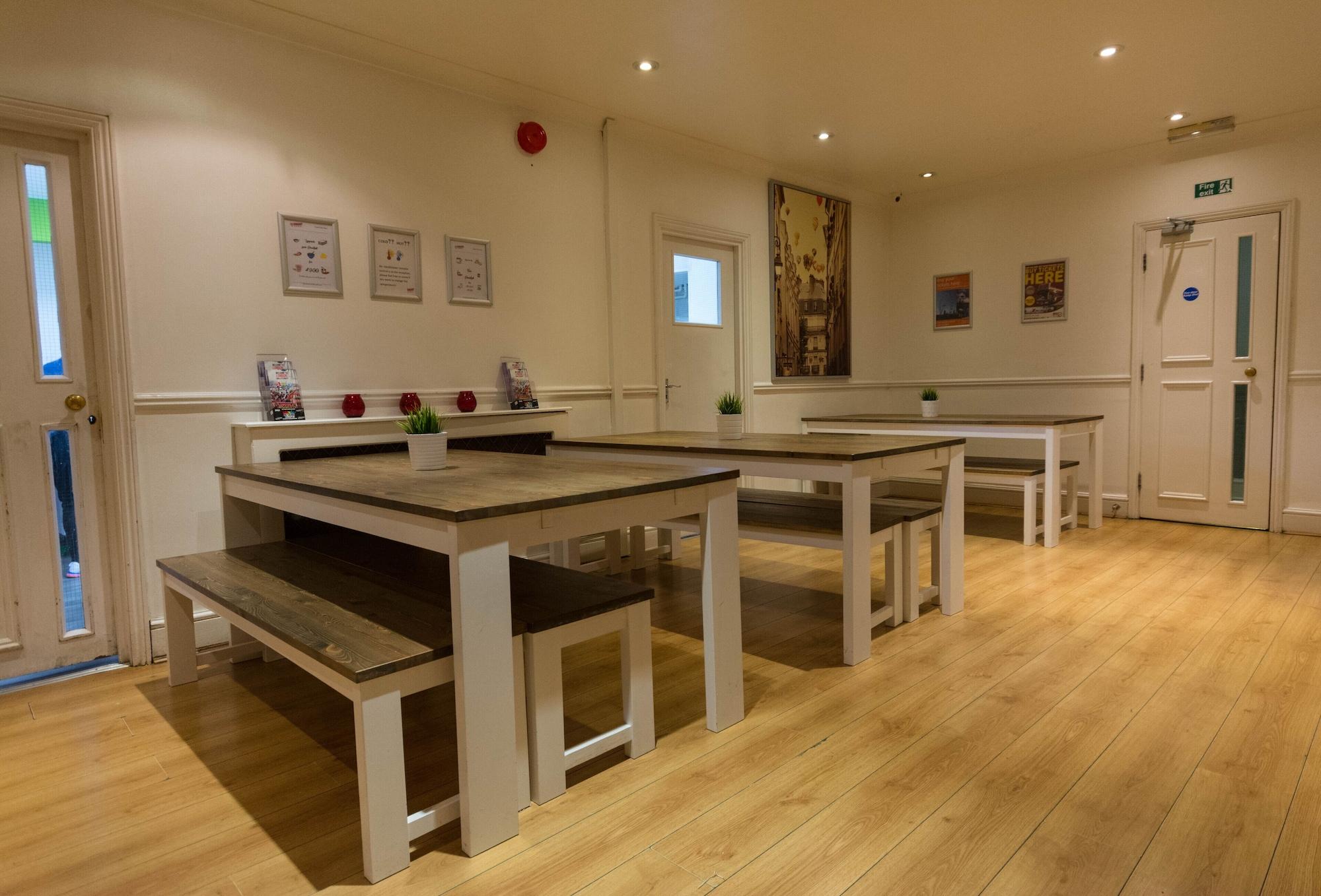 Hostal Smart Hyde Park View *