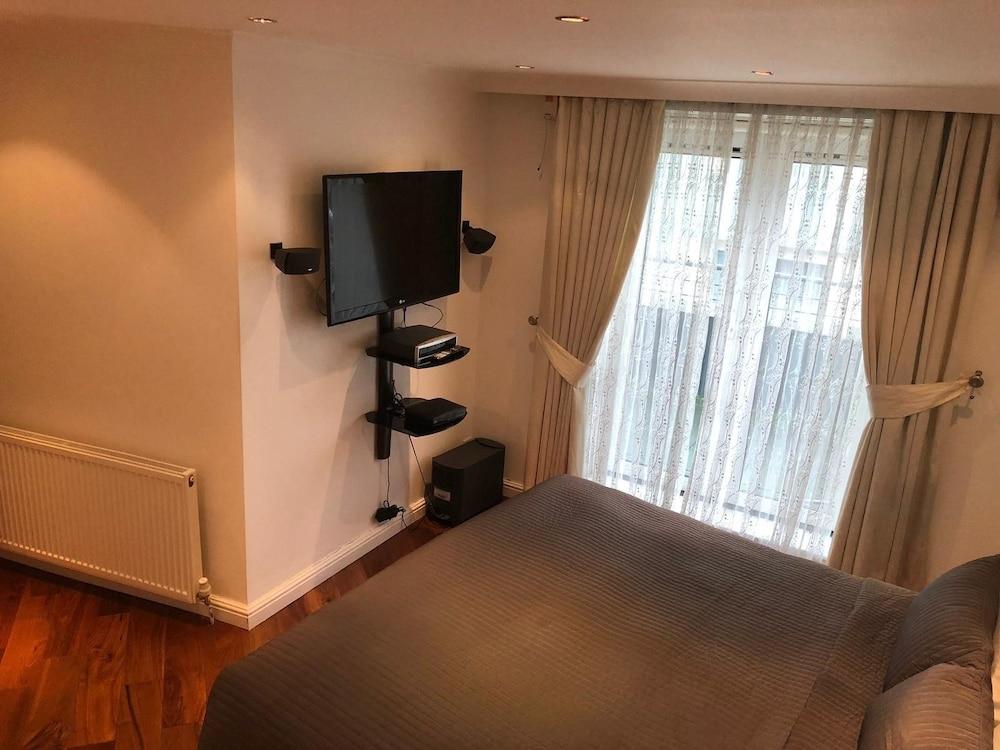 The New Carlton 3* Londen