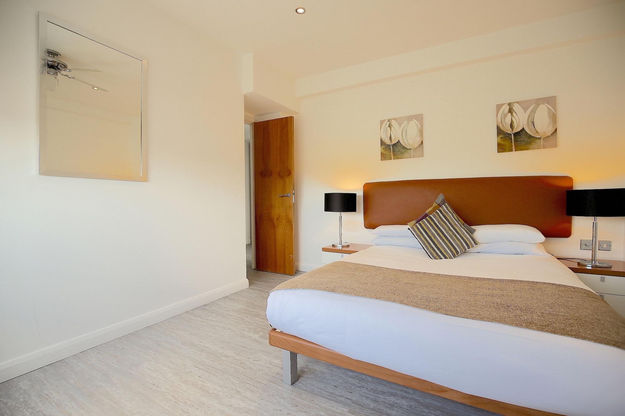 Roland House Apartahotel Londres