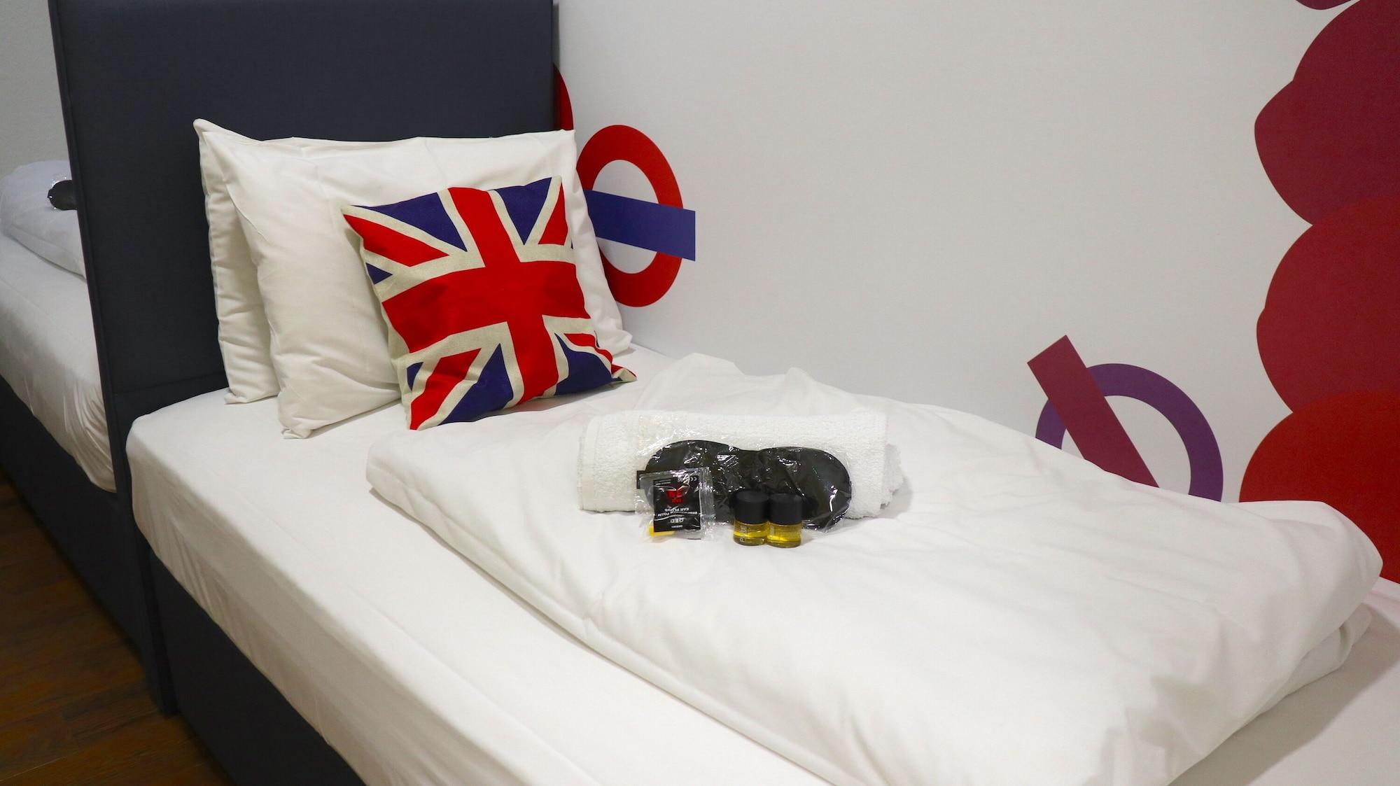 St Christopher's Hammersmith Albergue *