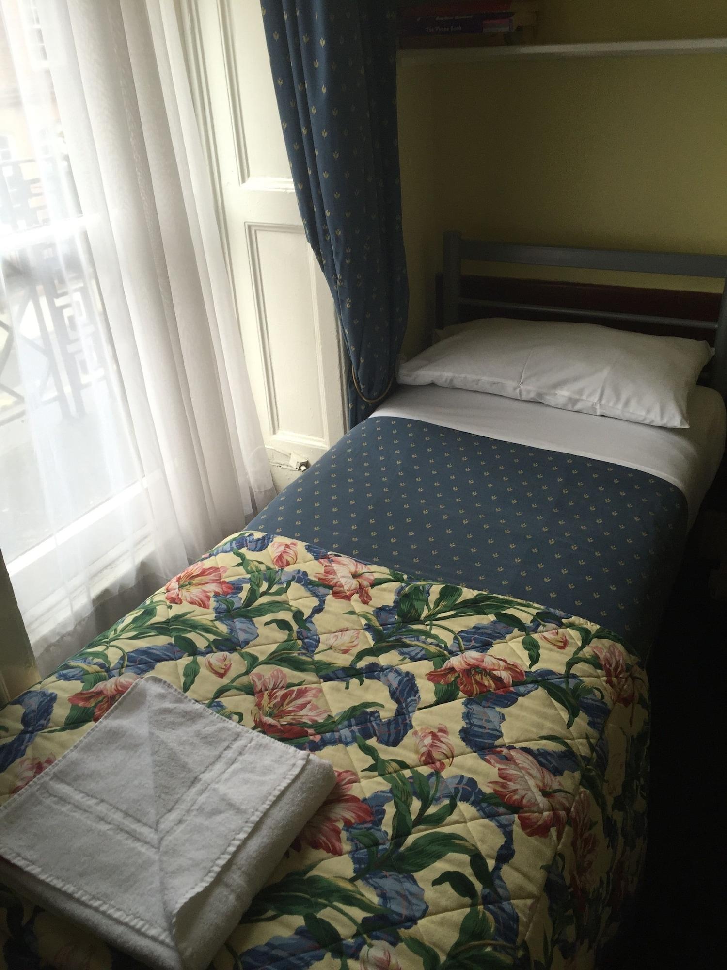 Albany Bed & Breakfast Londen