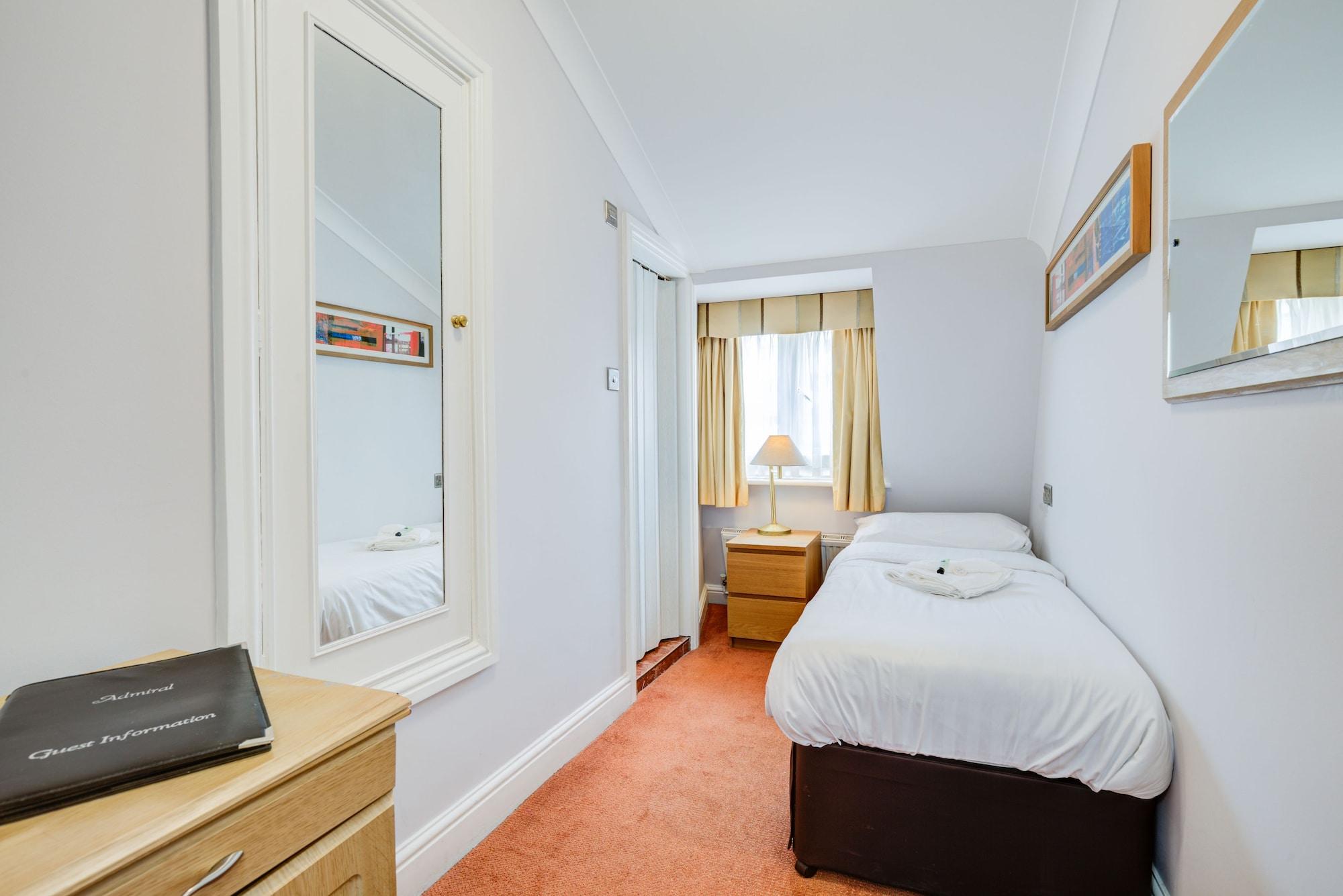 Admiral At Park Avenue 3*