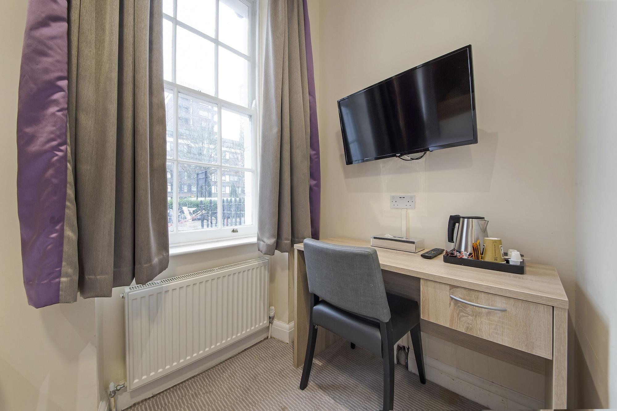 Hotel Oyo 24 Sussex 3*