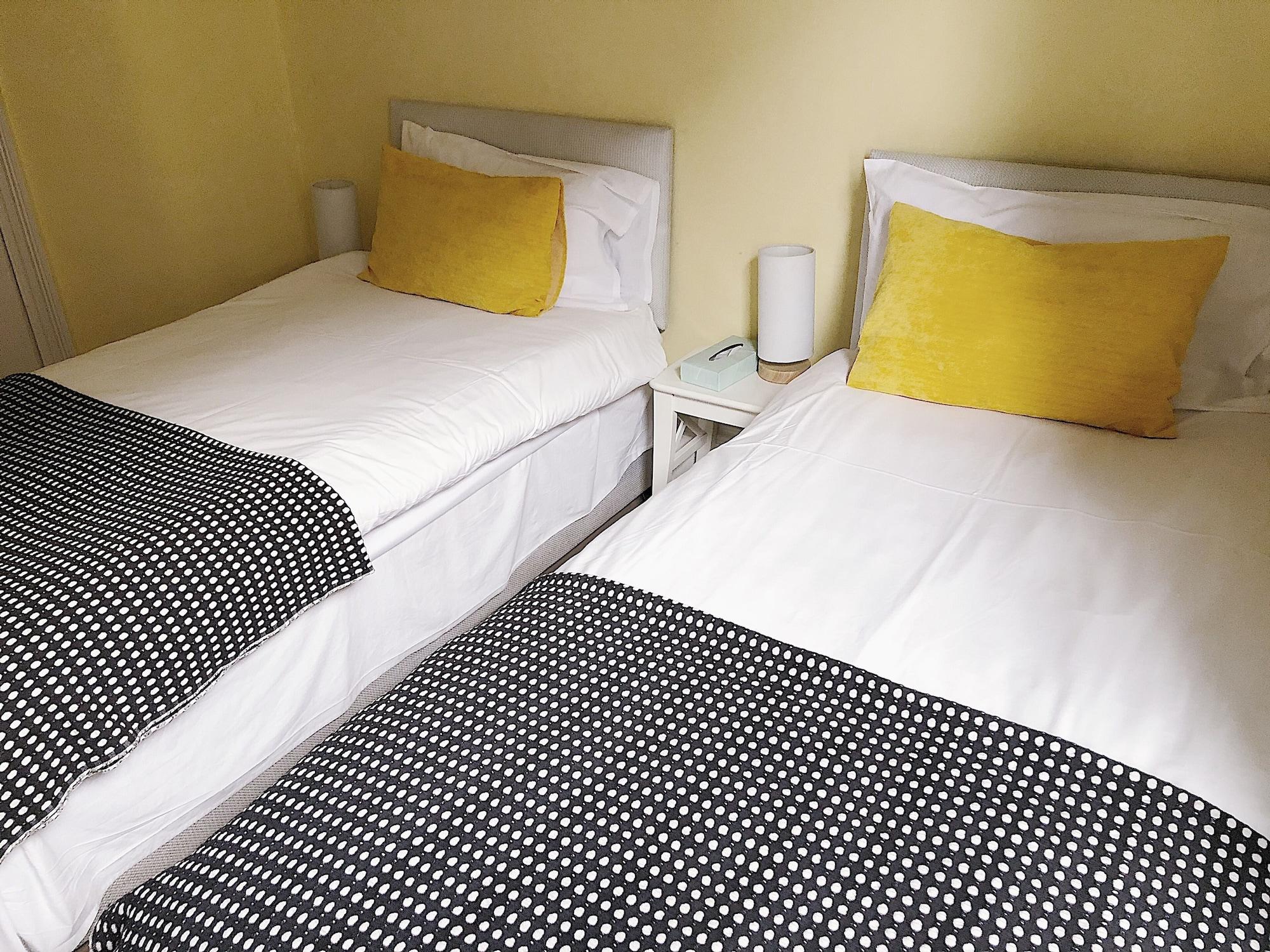 Caspian 3* Londres