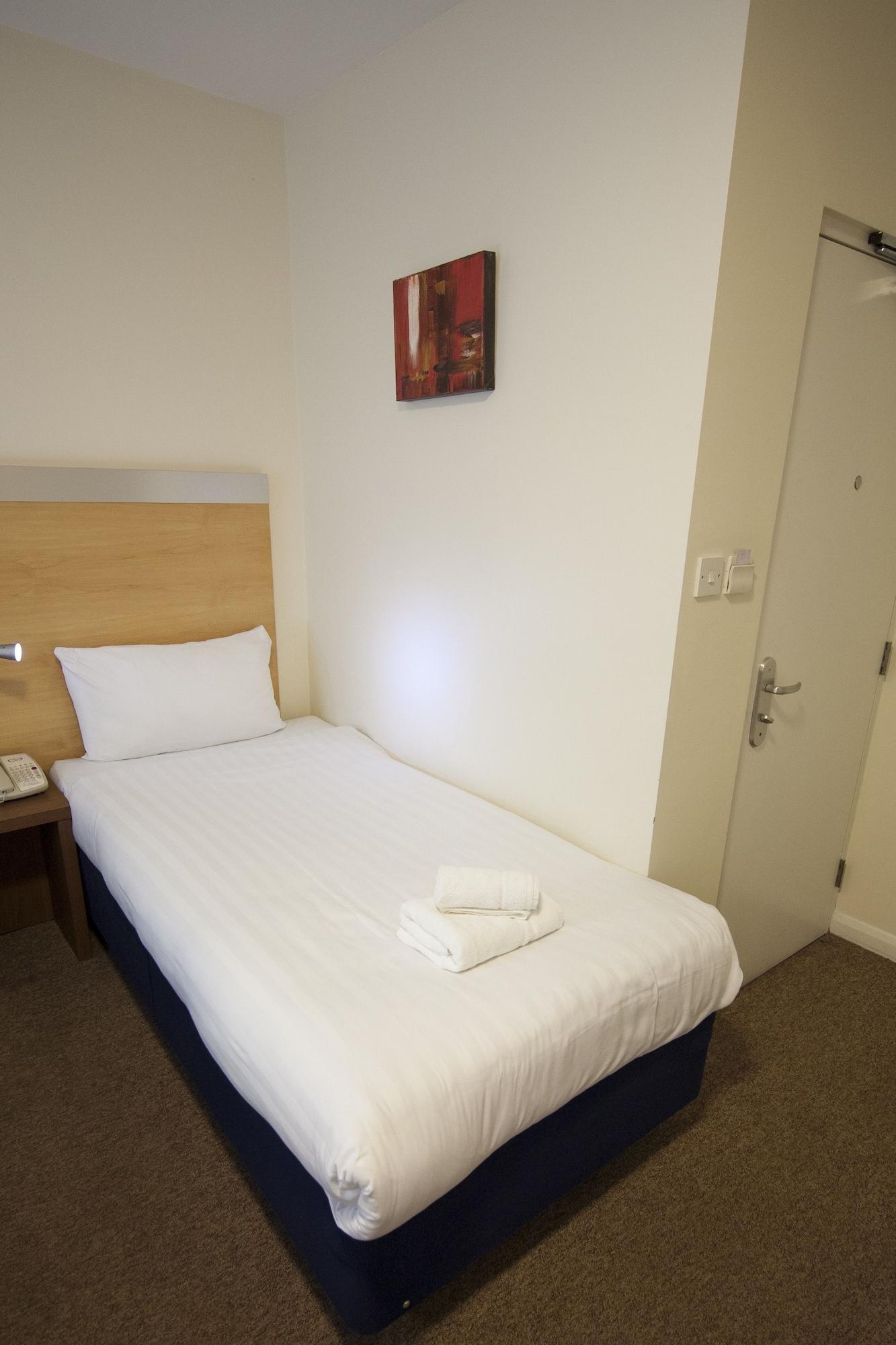 Maiden Oval Hotel Londres