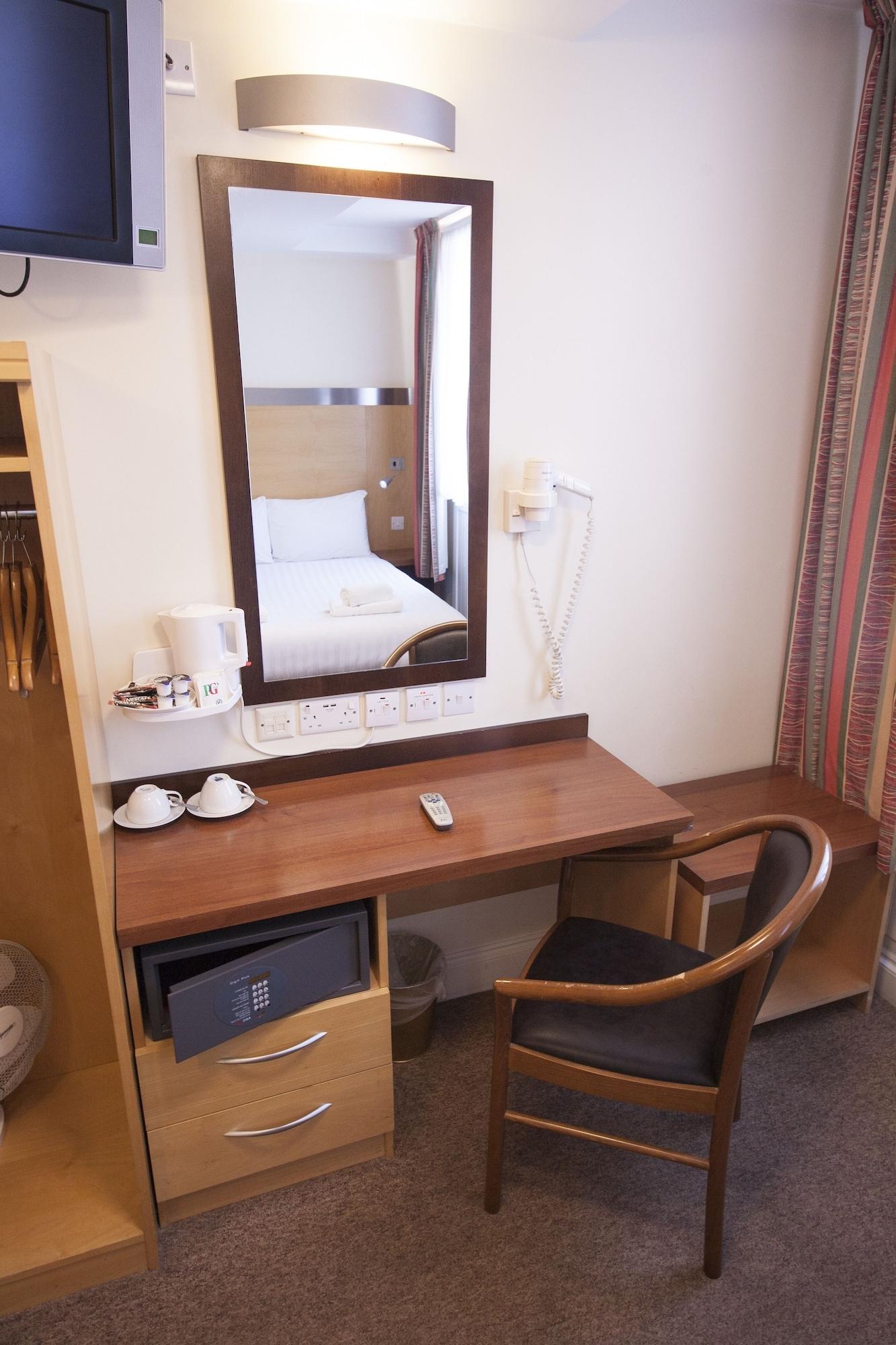 Maiden Oval Hotel Londres
