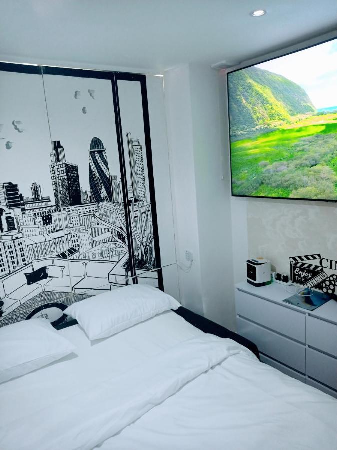 Gorgeous Flatc Liverpool St Station Homestay London