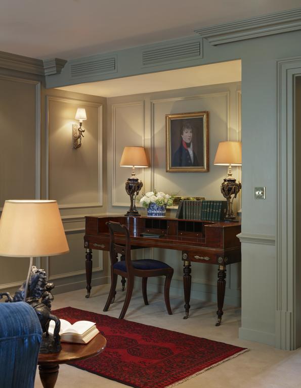 Batty Langley's 5* Londres