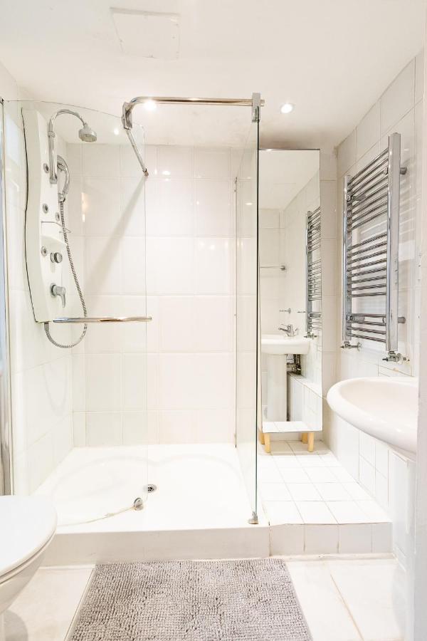 Gorgeous 4 Bedroom 5 Bathrooms House In Marble Arch, Near Oxford Street Londres