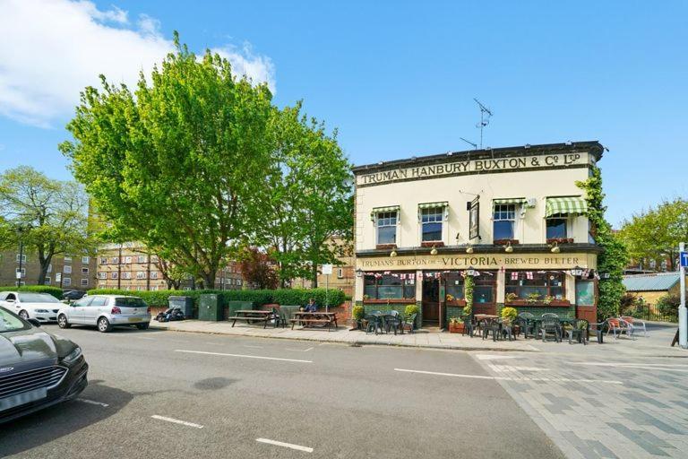 Trinity Large 3 Bed By Tower Bridge Bridge London