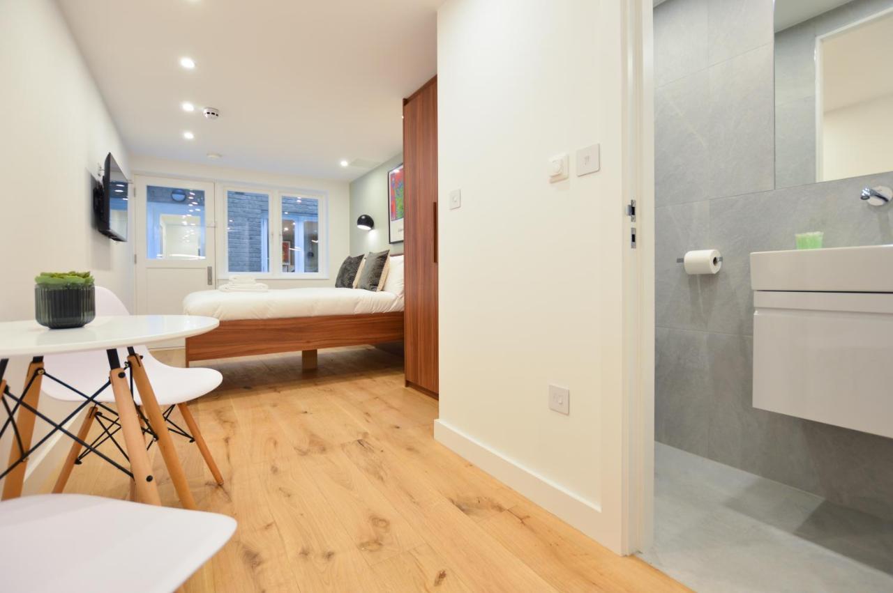 Shepherds Bush Serviced By Concept * Londres
