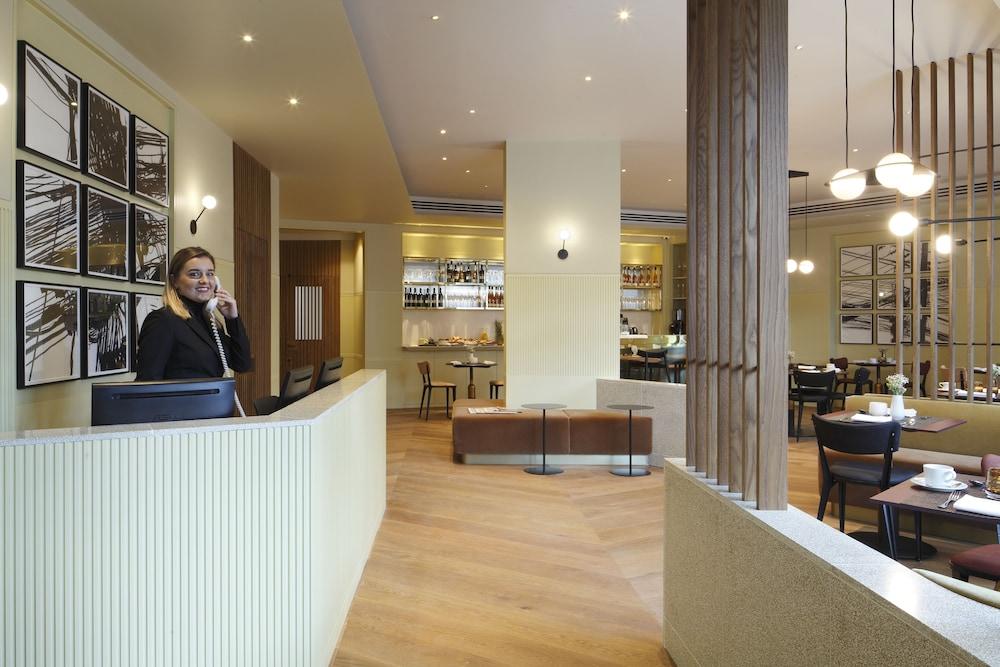 Rockwell East Hotel