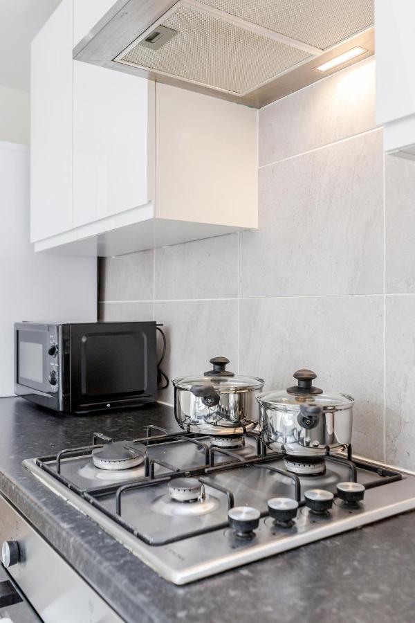 2 Bedroom Serviced * Londres