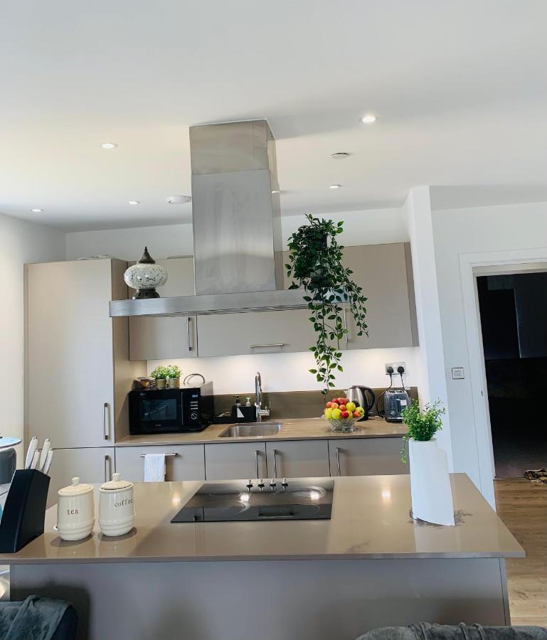 Apartamento Beautiful 2-Bed Apartment In London