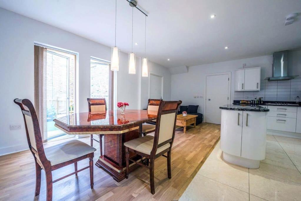 Apartamento 3 Benbow Mews Londres