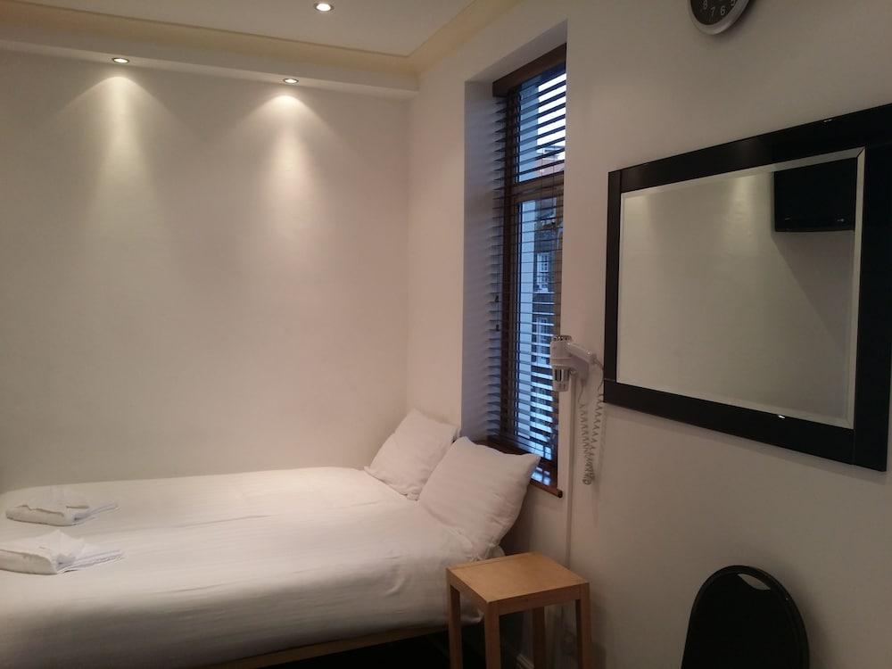 Hotel Princess - St Pancras Group